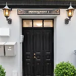 Dinbnb I 350m To Bryggen I Renovated 2023 I Quiet Lejlighed *