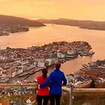 Lejlighed Dinbnb I 350m To Bryggen I Renovated 2023 I Quiet Bergen