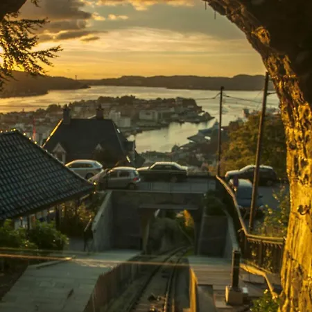 Dinbnb I 350m To Bryggen I Renovated 2023 I Quiet Lejlighed *