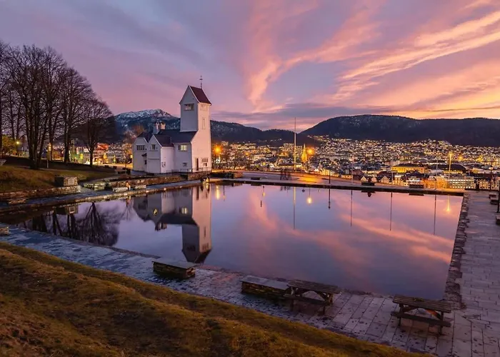 Dinbnb I 350m To Bryggen I Renovated 2023 I Quiet Apartmán Bergen